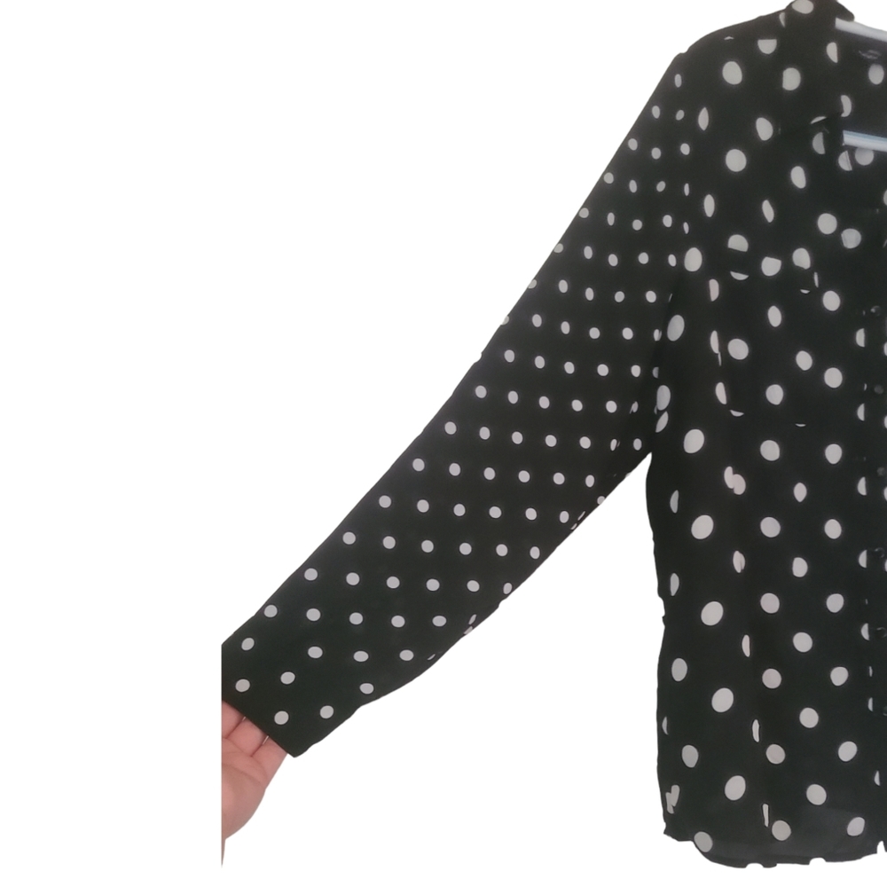 08 Relativity Button Down - Picture 4 of 13